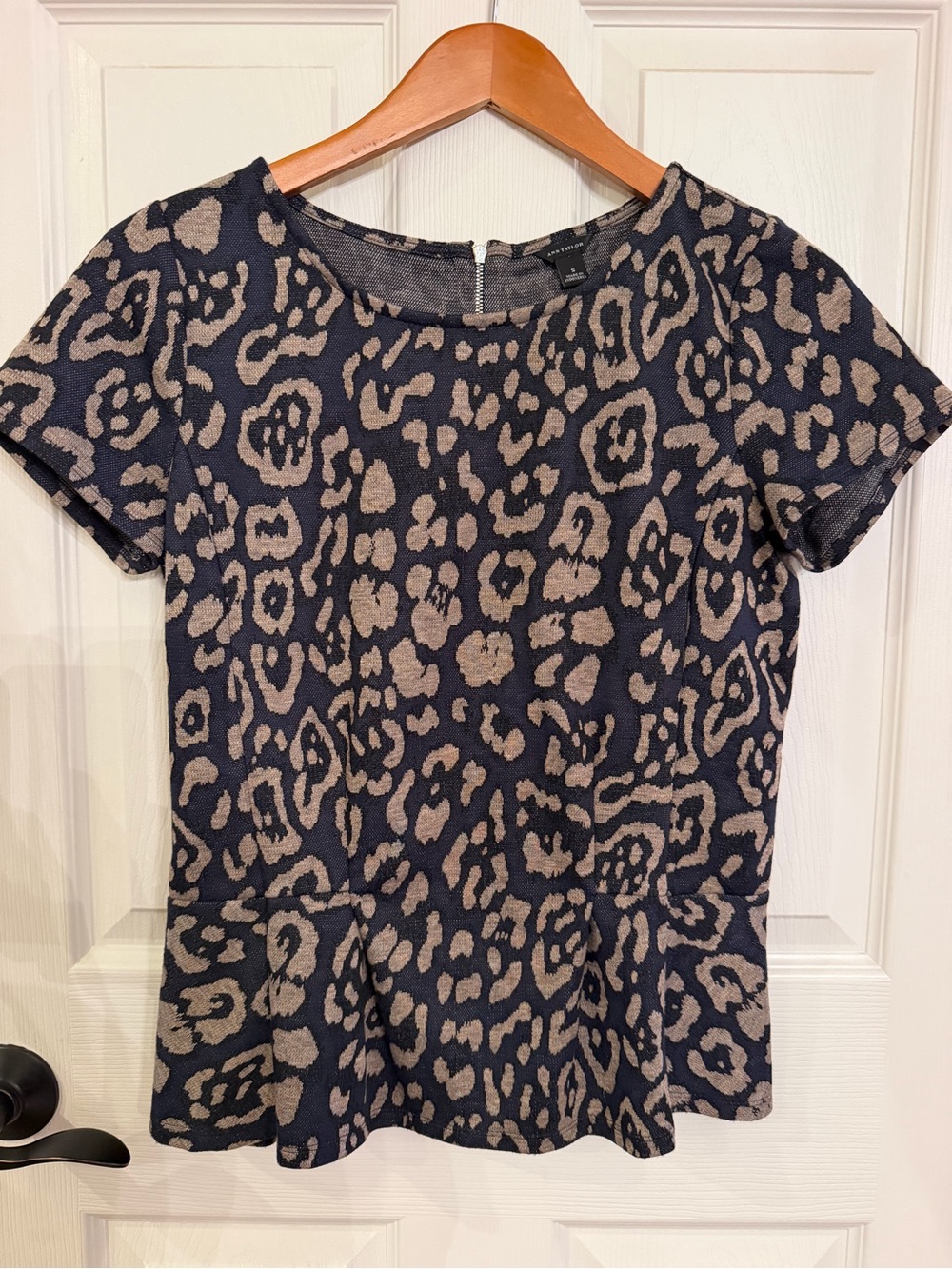 Ann Taylor Short Sleeve Leopard Print Peplum Top in Black and Taupe